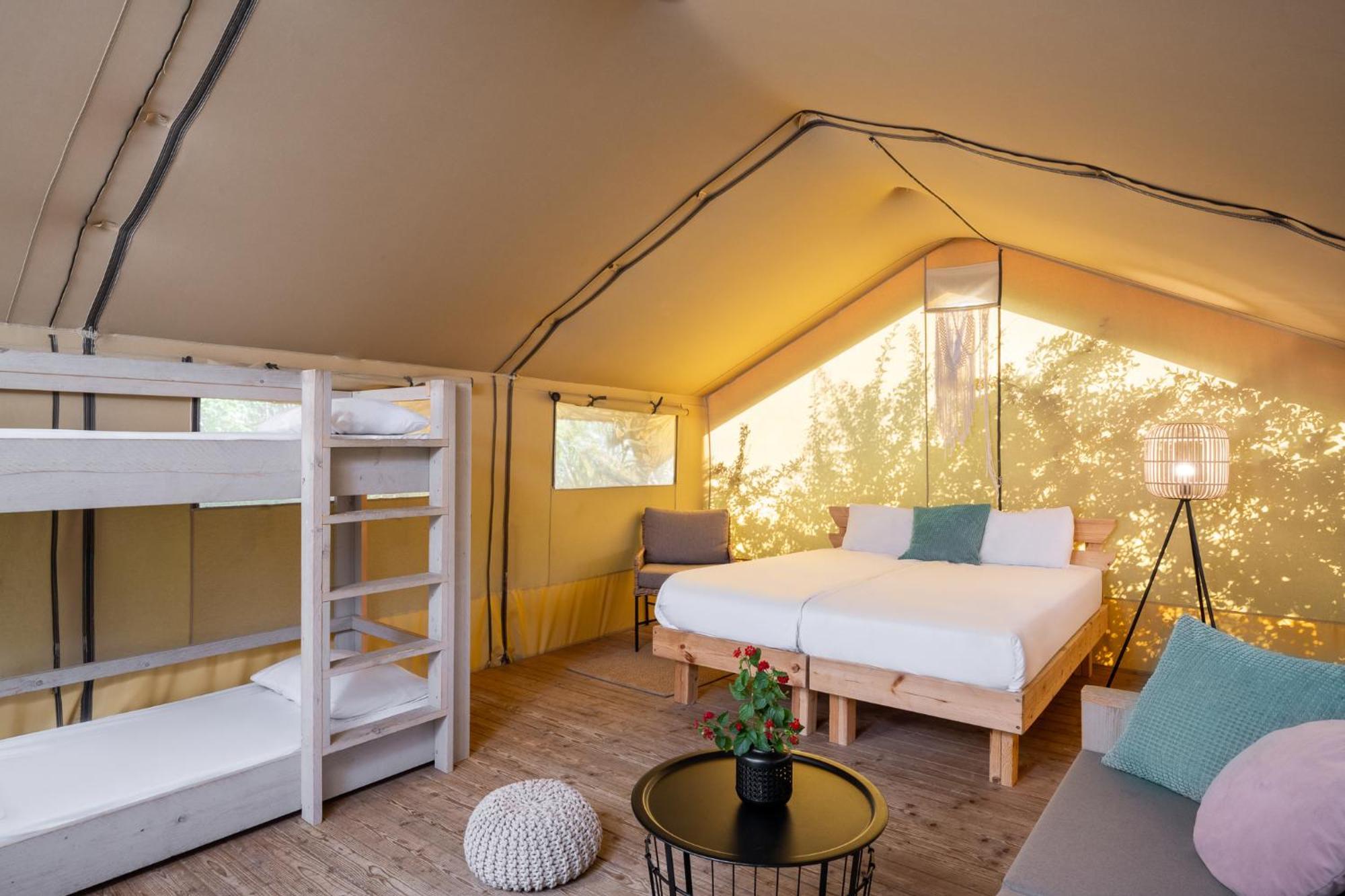 Layla Glamping 호텔 니르 다위드 외부 사진